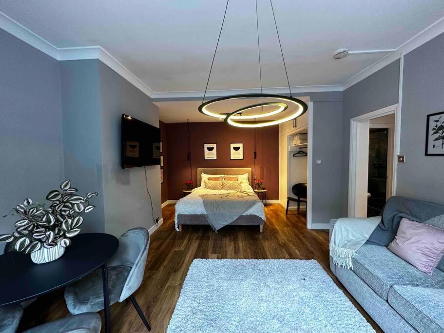 Spacious Studio For 4 Near Regents Park N1 ลอนดอน ภายนอก รูปภาพ